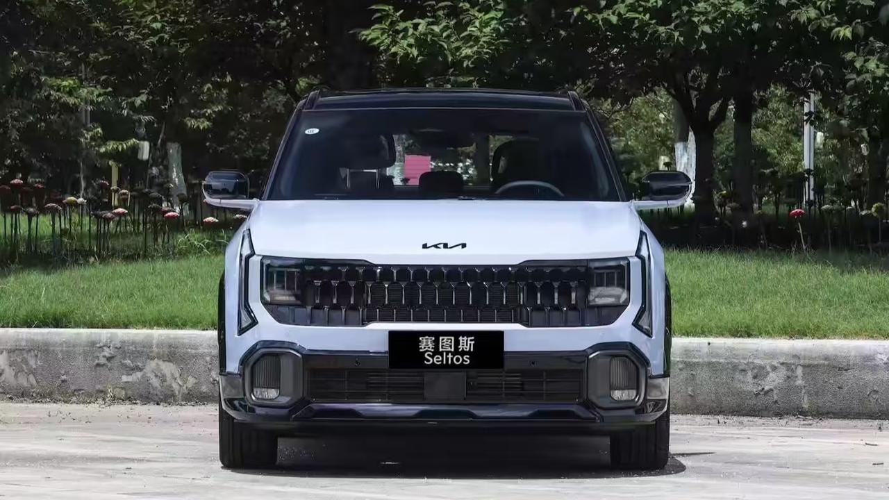 第二代起亚赛图斯，全球战略紧凑型SUV，预售区间10.99‑15.99万，分为普