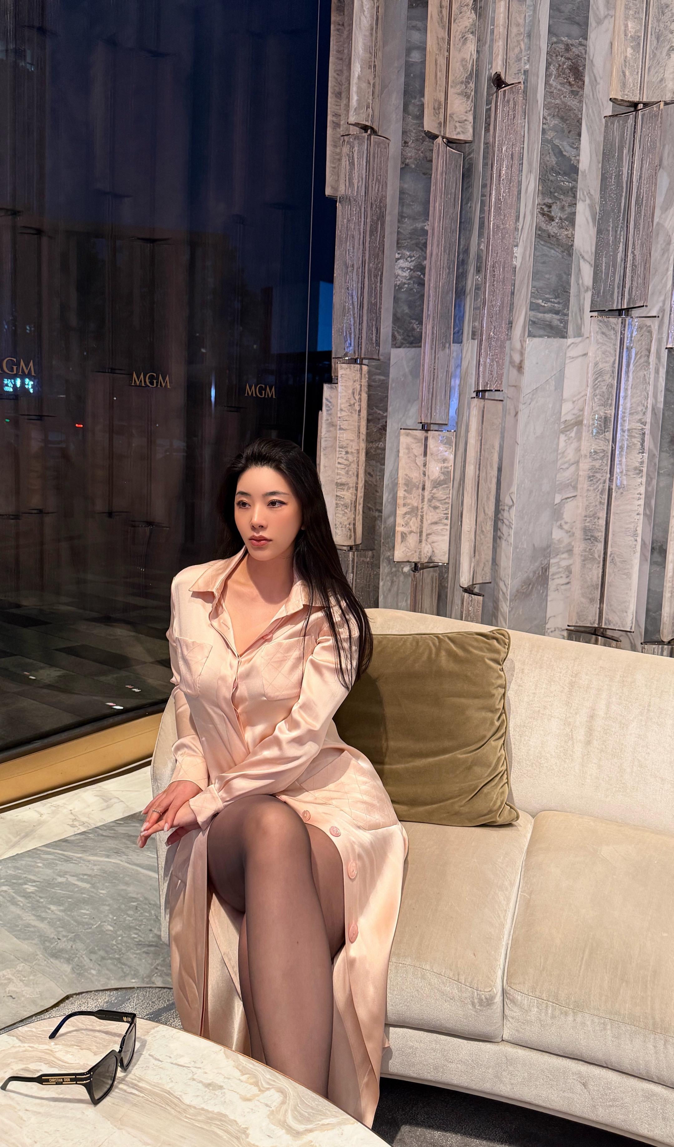 小性感 糟糕是心动的感觉 甜美风