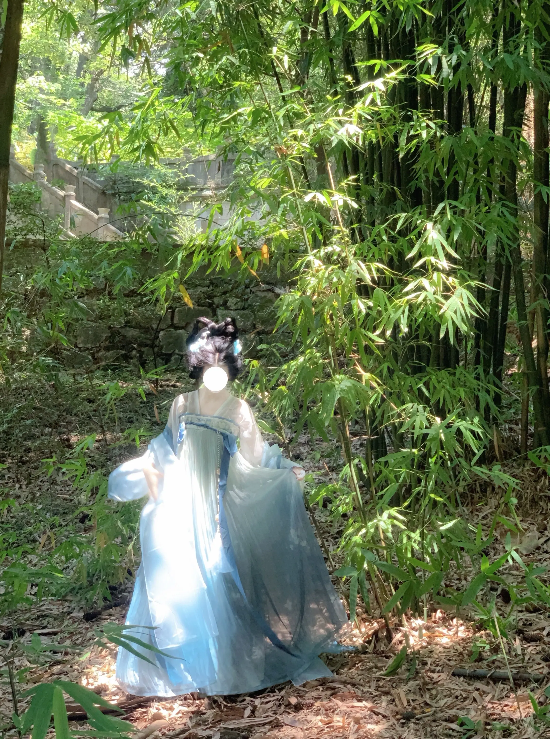 又被自己美到啦。限流是吧，等着这些图冬天我会重新发回来的