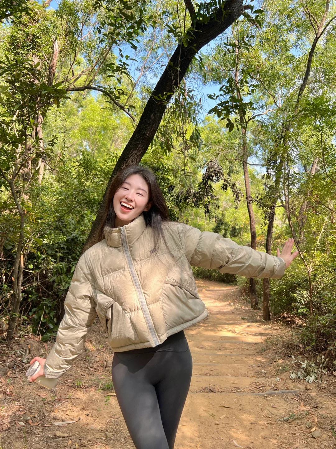 周末爬山真的挺快乐呀～