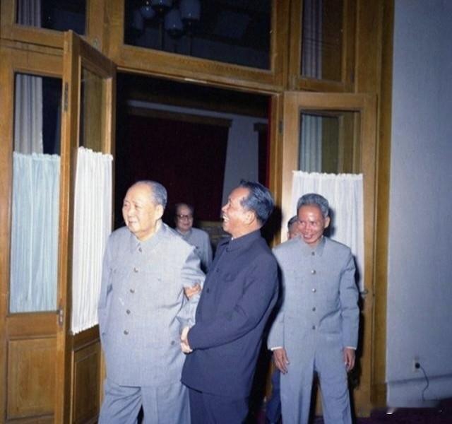 1973年1月，扎伊尔（今刚果民主共和国）总统 蒙博托·塞塞·塞科第二次访华时，