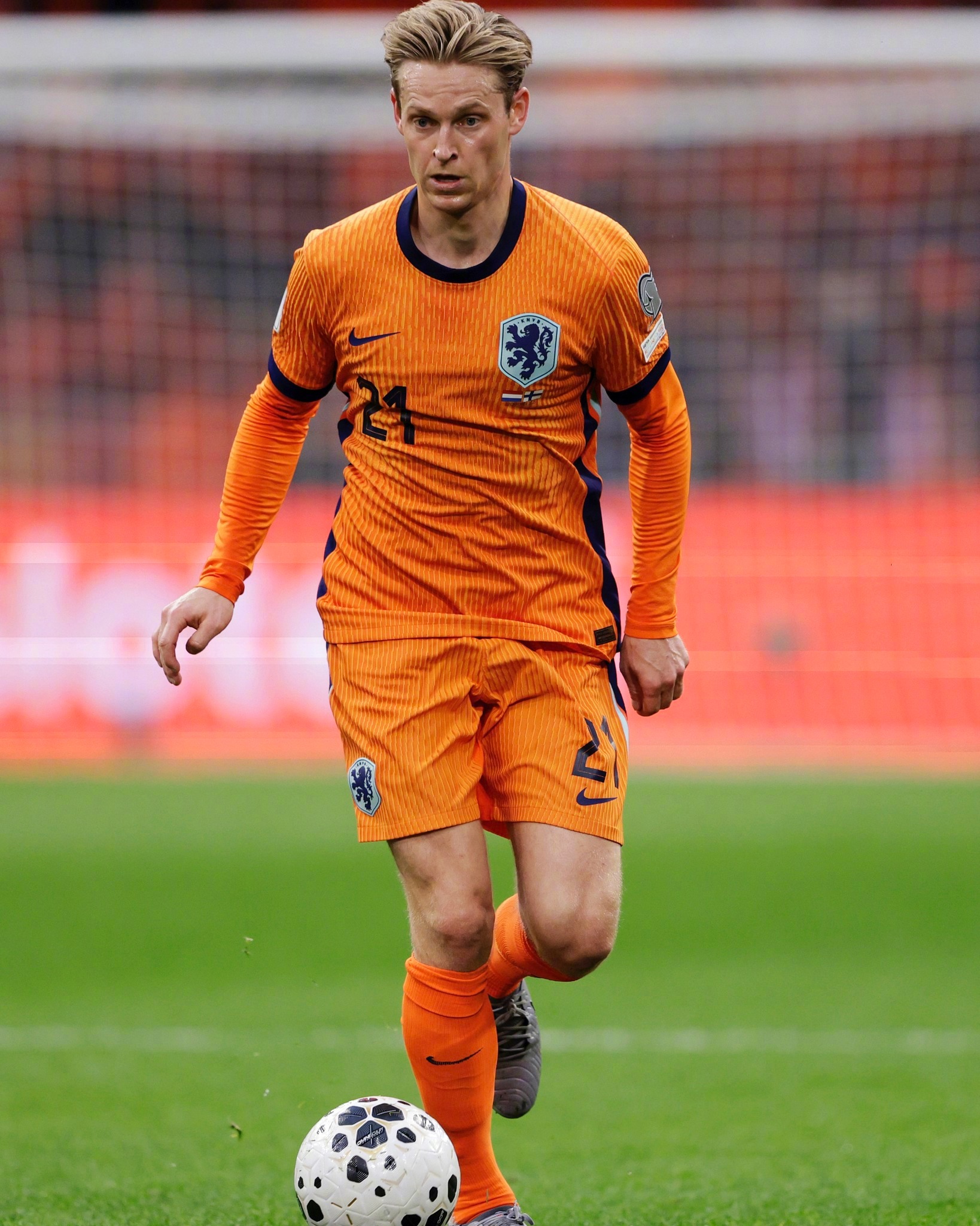 ⚽️国际比赛日战果世预赛｜🇳🇱荷兰4-0芬兰🇫🇮：德容首发出战并踢满全场