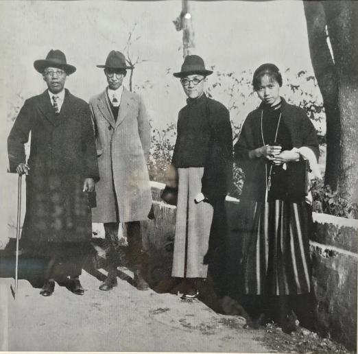 1921年，商务印书馆的高梦旦，邀请胡适担任编译所所长。

那时候，高梦旦已经5