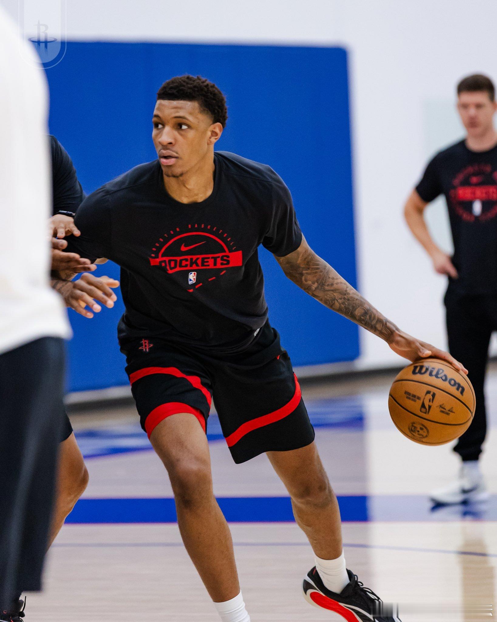 季后赛明日开战，等不及了火箭vs湖人