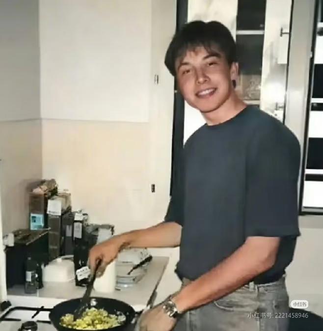 三十年河东三十年河西，这句话用在他身上绝了！