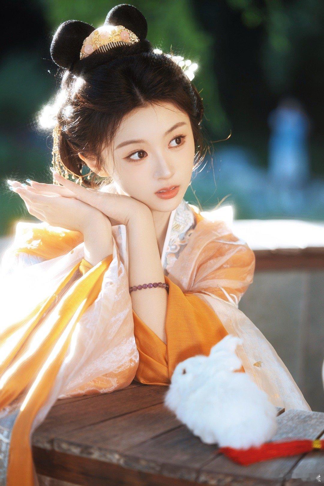 化身玉兔去赏月啦🐇🌕祝大家中秋节快乐～ ​​​