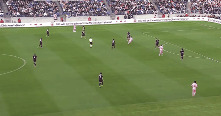 华盛顿联1比2迈阿密国际本场比赛收获一粒进球之后，梅西的职业生涯总进球数已来到8