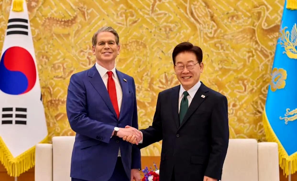 韩国总统李在明会见美国财长贝森特