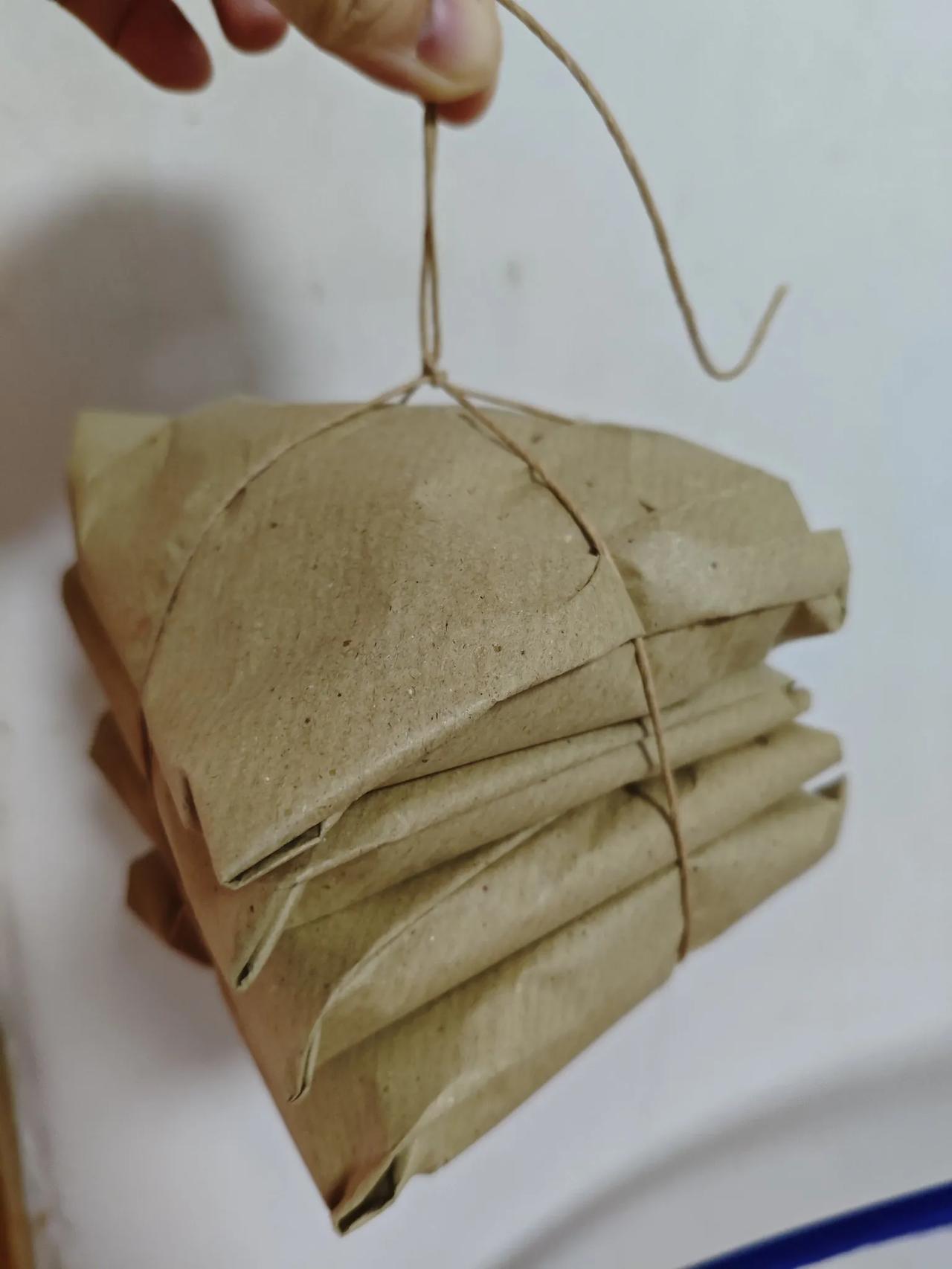 建联的中药还是很传统的
还有药淋子
第一次见