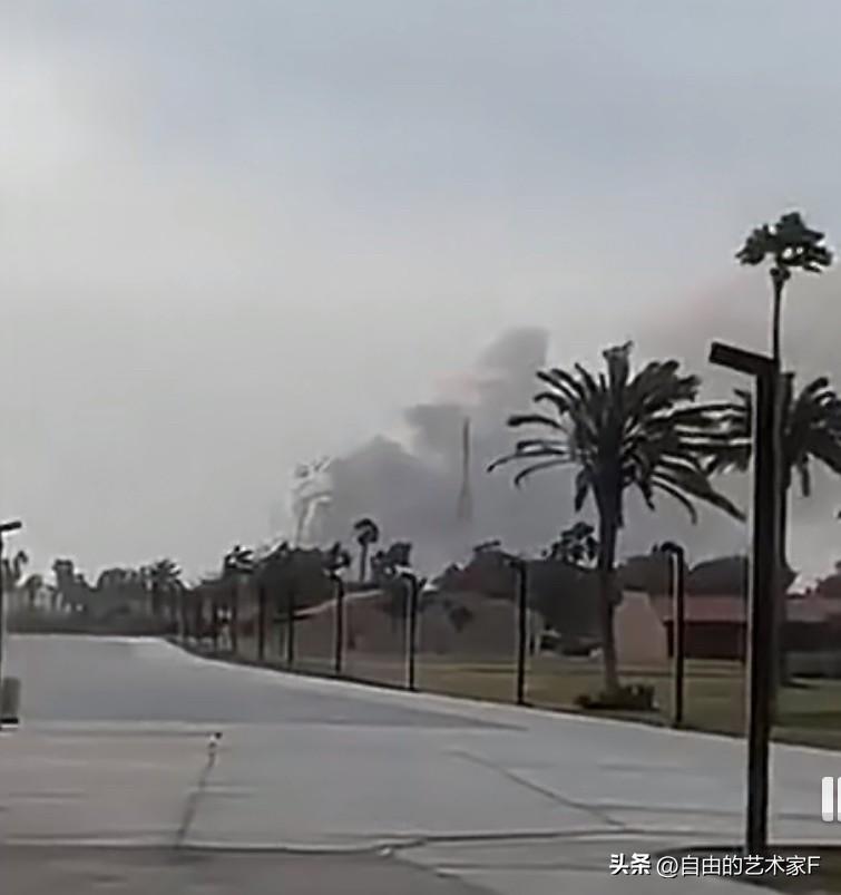 特朗普急了！猛炸伊朗石油设施，扭头伊朗炸了内塔尼亚胡办公室

伊朗冲突来到了第三