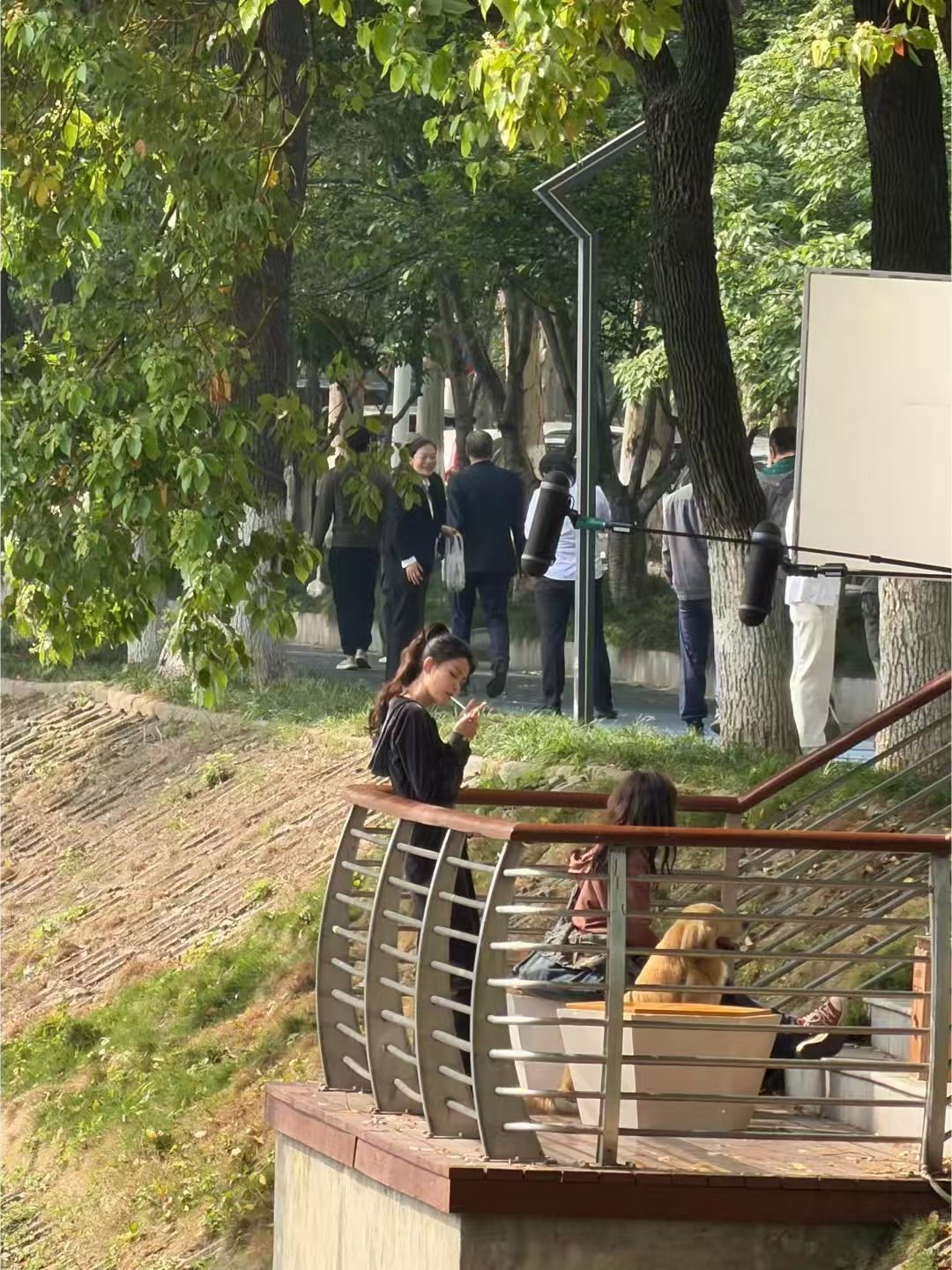 孙怡抽烟戏孙怡抽烟路透好帅 姐姐别抽烟了！！抽我！！ 