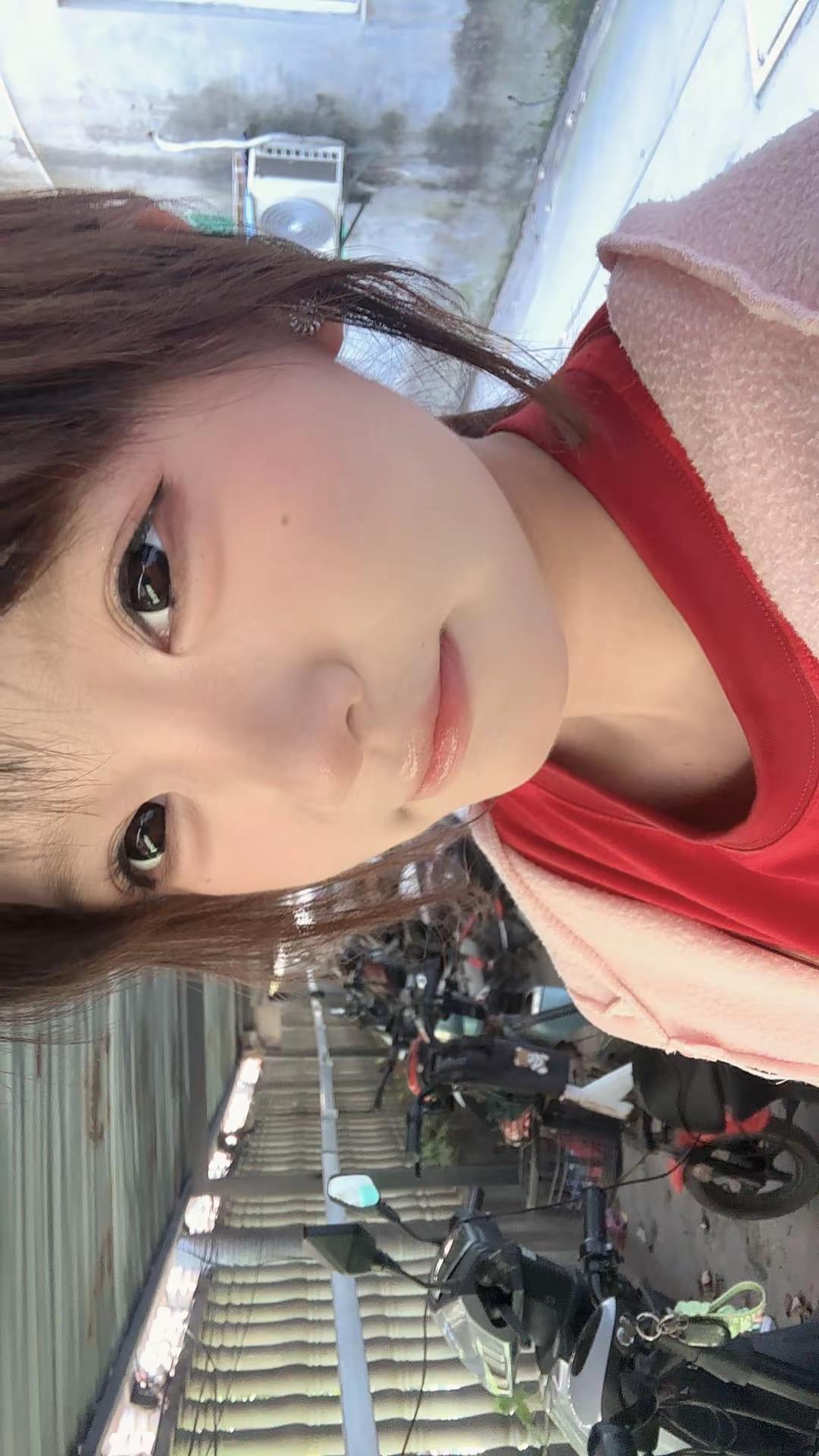 只是爱 需要人精心灌溉