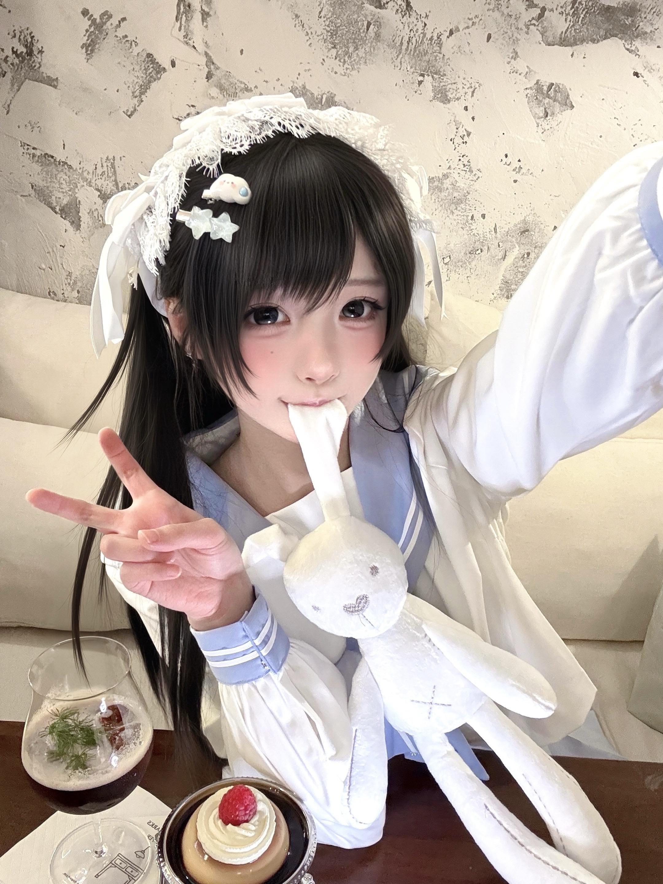 请问你要来点甜点兔吗。