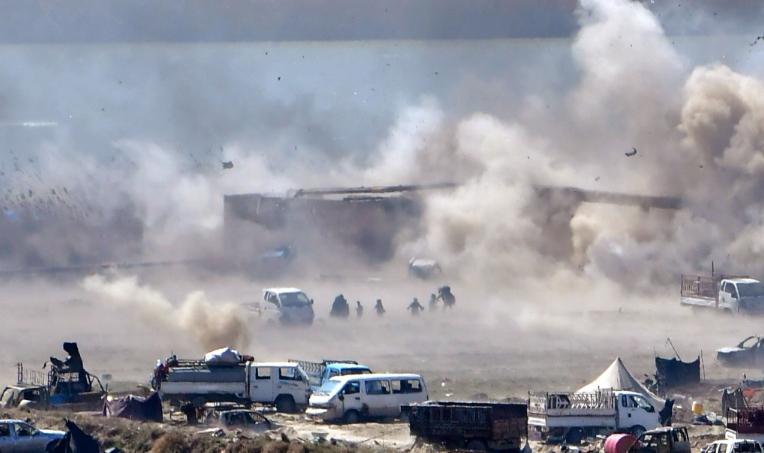 美军一口气发射百枚导弹，是复仇还是作秀？
 
12月19日，美国防长赫格塞思在社