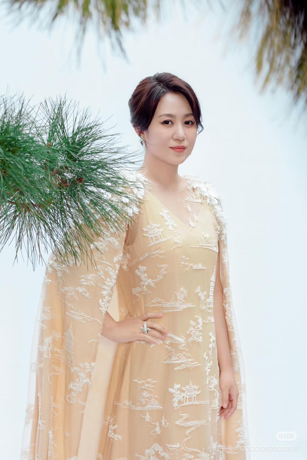 今晚CMG中国电影盛典结果出来了，马丽凭《你行！你上！》拿了年度喜剧电影女演员。