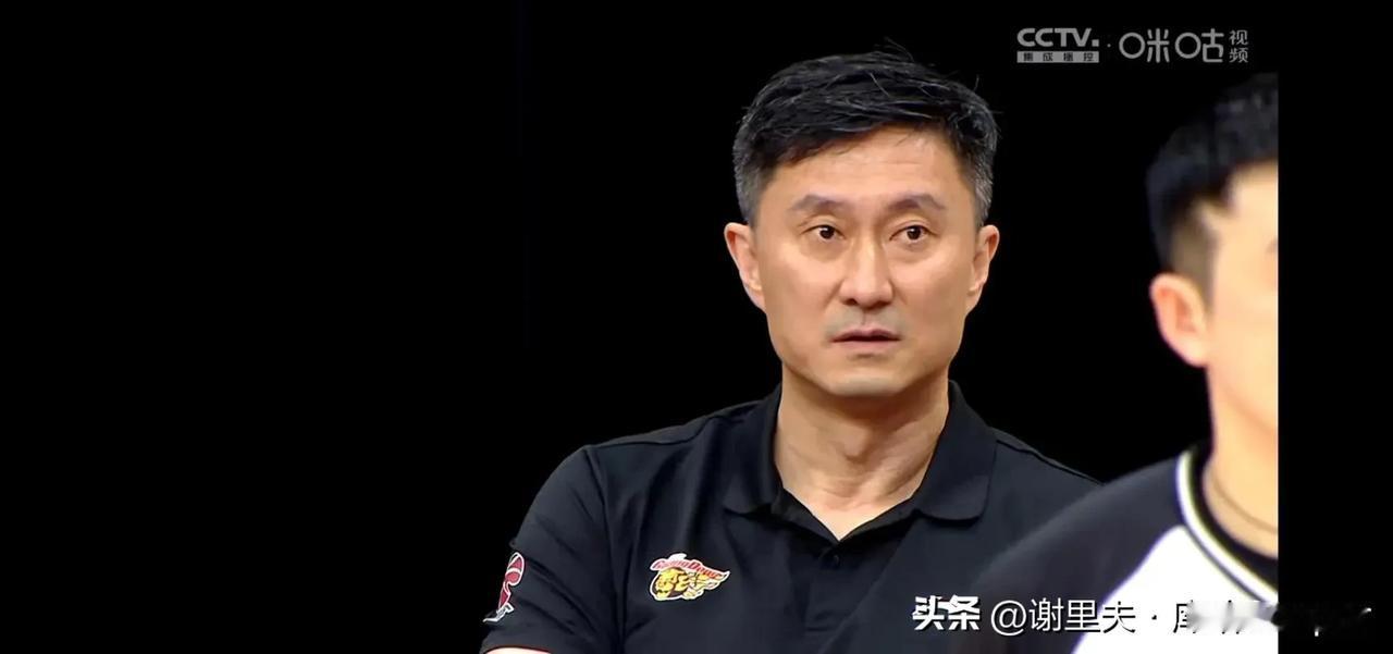 杜锋失算，下一轮要打辽宁，库珀没出汗，辽篮大胜深圳39分，显然是高级货，杨鸣一口