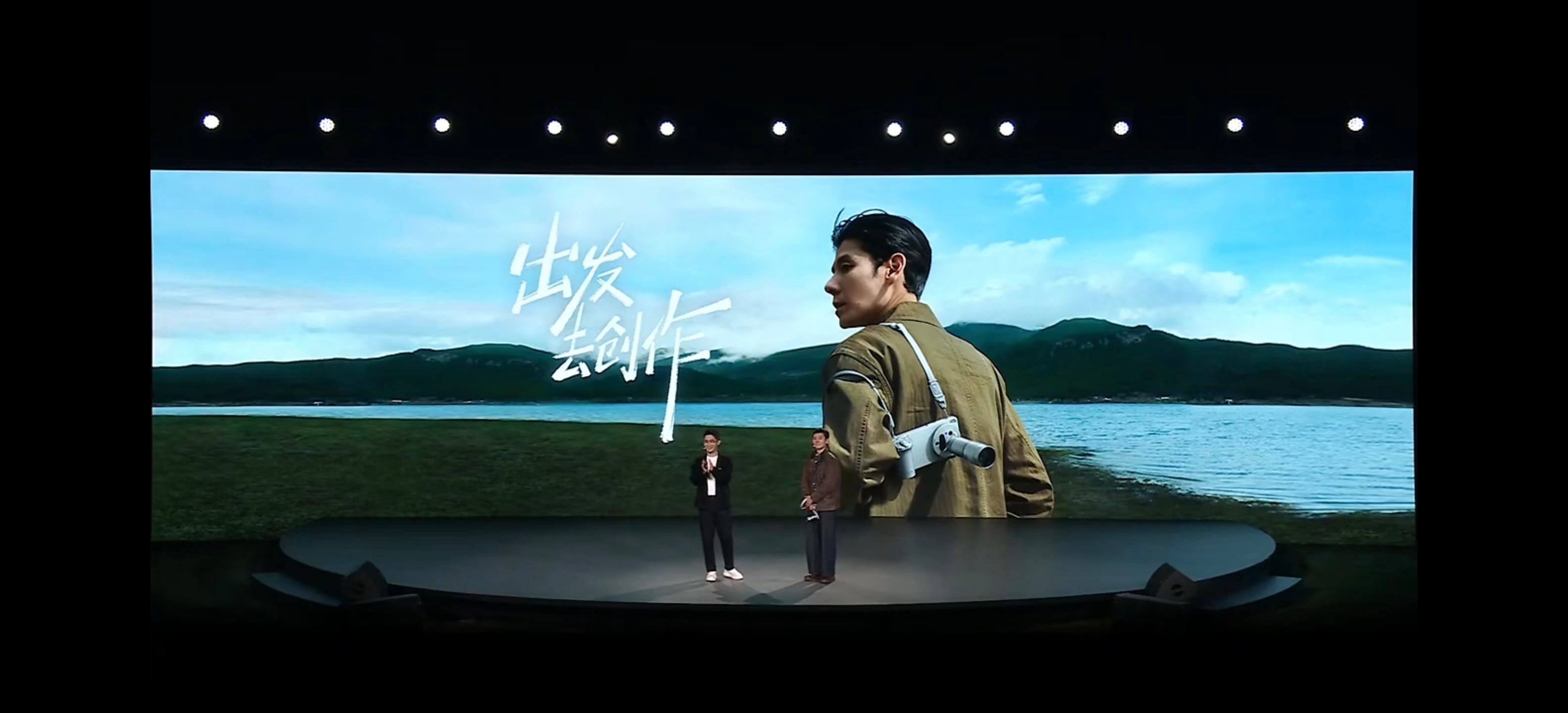 vivo X300 UItra专业V单多出去，多走走；多逛逛，多出片！用口袋里的