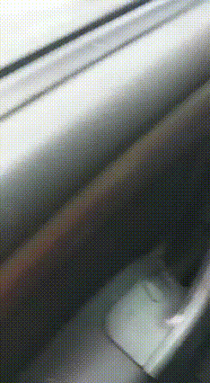 慢才是王道，看着这视频真是揪心！
骑这玩意的年轻男女已经出事的很多了，有各路网红