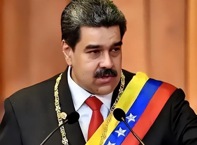 2026年一场无视主权的强权抓捕，让委内瑞拉总统马杜罗从国际舞台上的“反帝铁汉”
