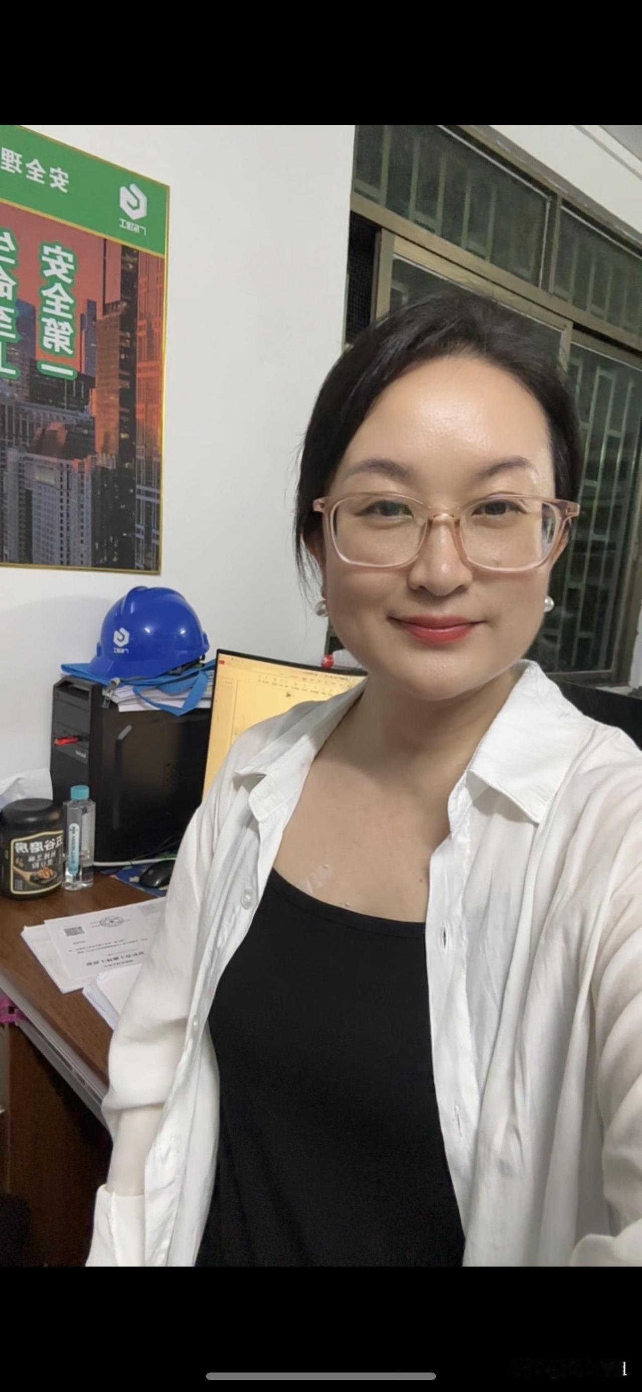 今天七夕节，好想去约会啊[捂脸][捂脸]？

谁不想约会呢？更想回老家约会，今天