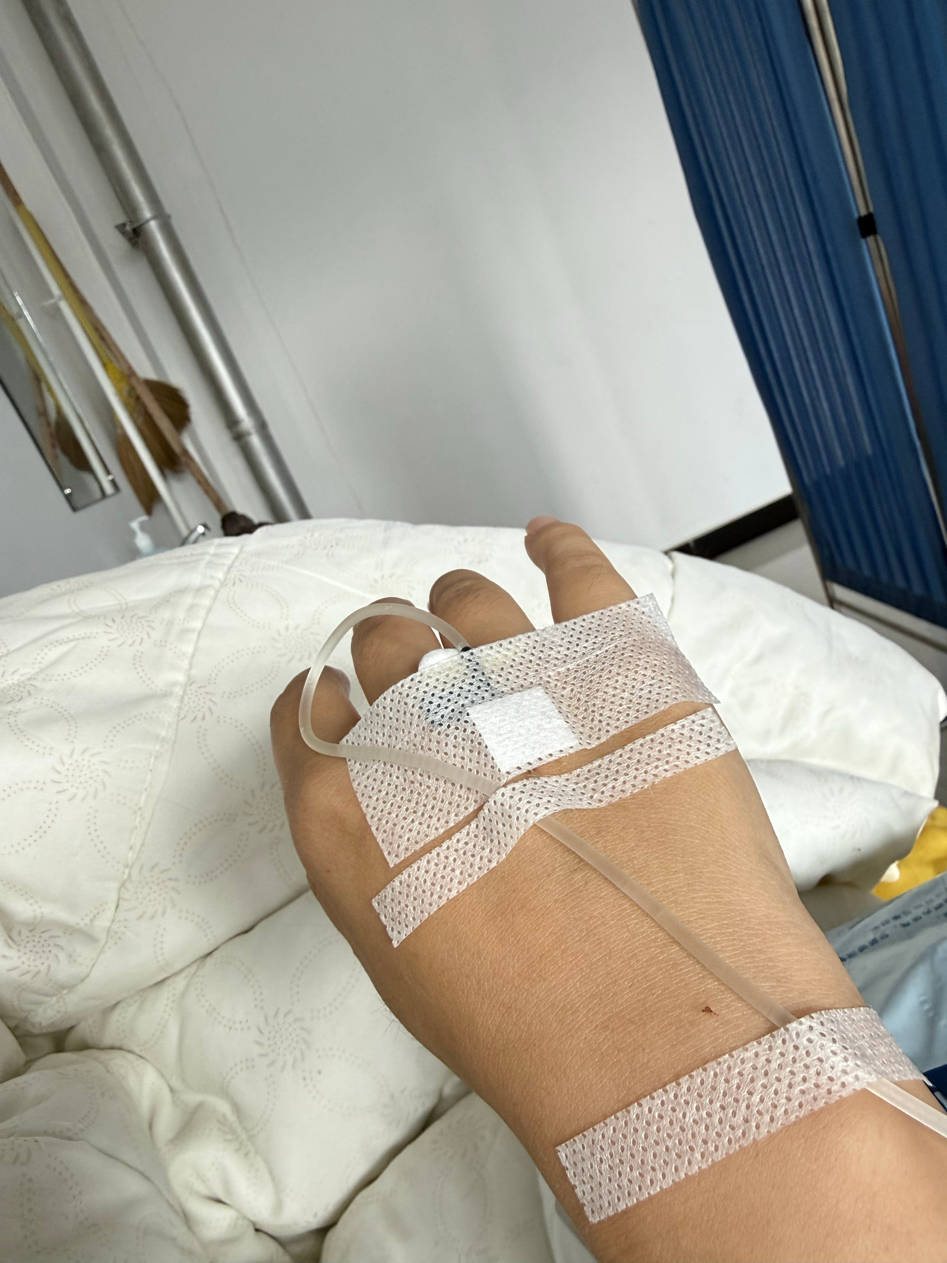也是尝到了一周掉五斤的滋味 