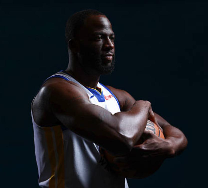 记者谈今天球队没有追梦勇士队在格林在场时的防守效率值为：106.9勇士队在没有格