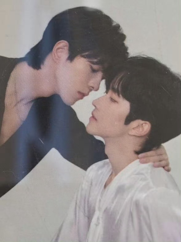 ⭐ 天呐天呐天呐海报新图也太好看了叭线上啥时候要啊