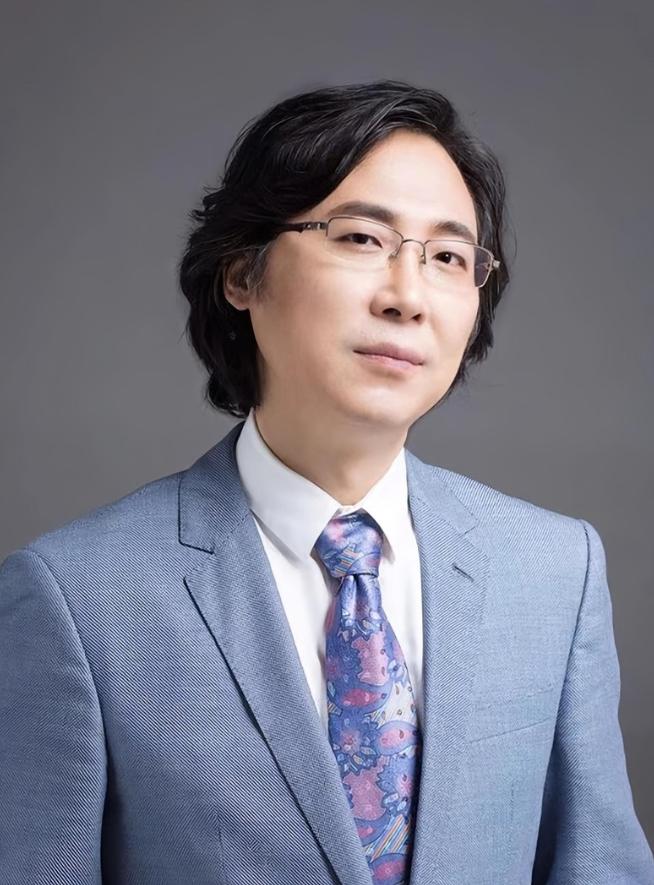 1988年，廖昌永读大学时，宿舍有人丢了钱，他们一致怀疑是廖昌永，廖昌永气不过准