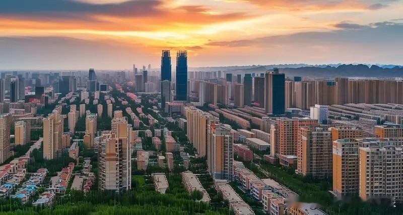 银川楼市今年又跌了一年。
不过还好，银川房价本来就没有那么高，所以银川今年房价跌