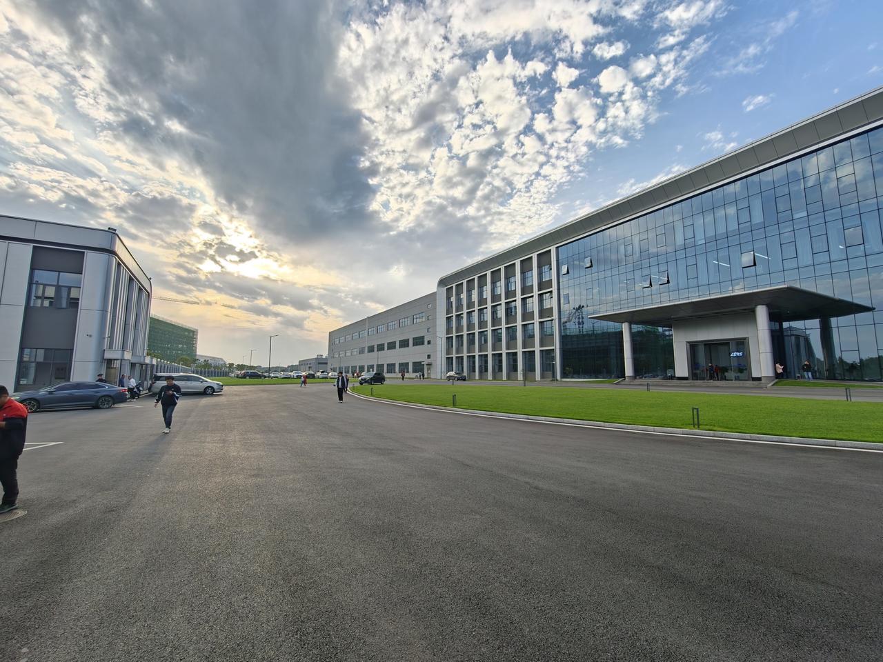 4月1日，长沙的太阳终于不再躲藏，微微探出了头！但明媚的日子太过短暂，2日即是倾