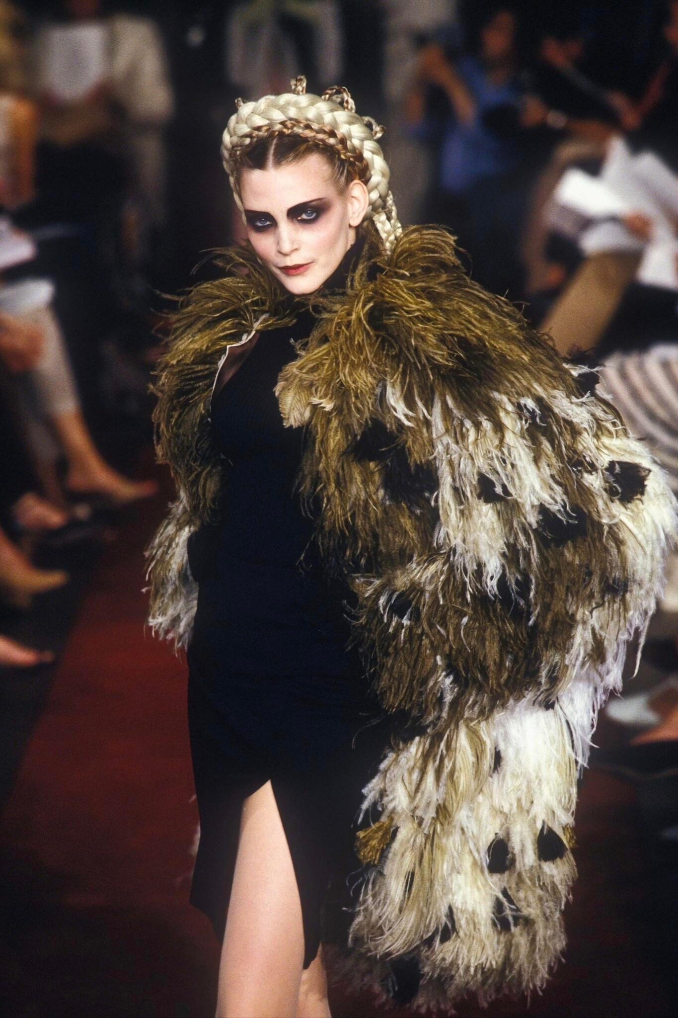 “哥特爵士”Jean Paul Gaultier Couture FW 1997