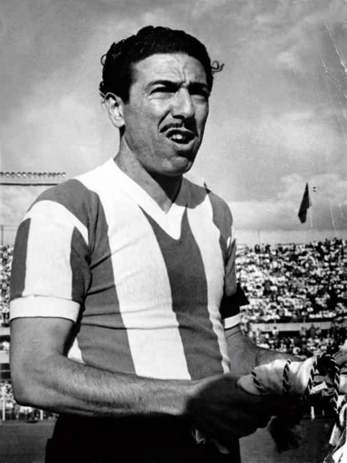 【考古蓝白🇦🇷】1942年8月25日，伟大的安赫尔·拉布鲁纳首次代表阿根廷国