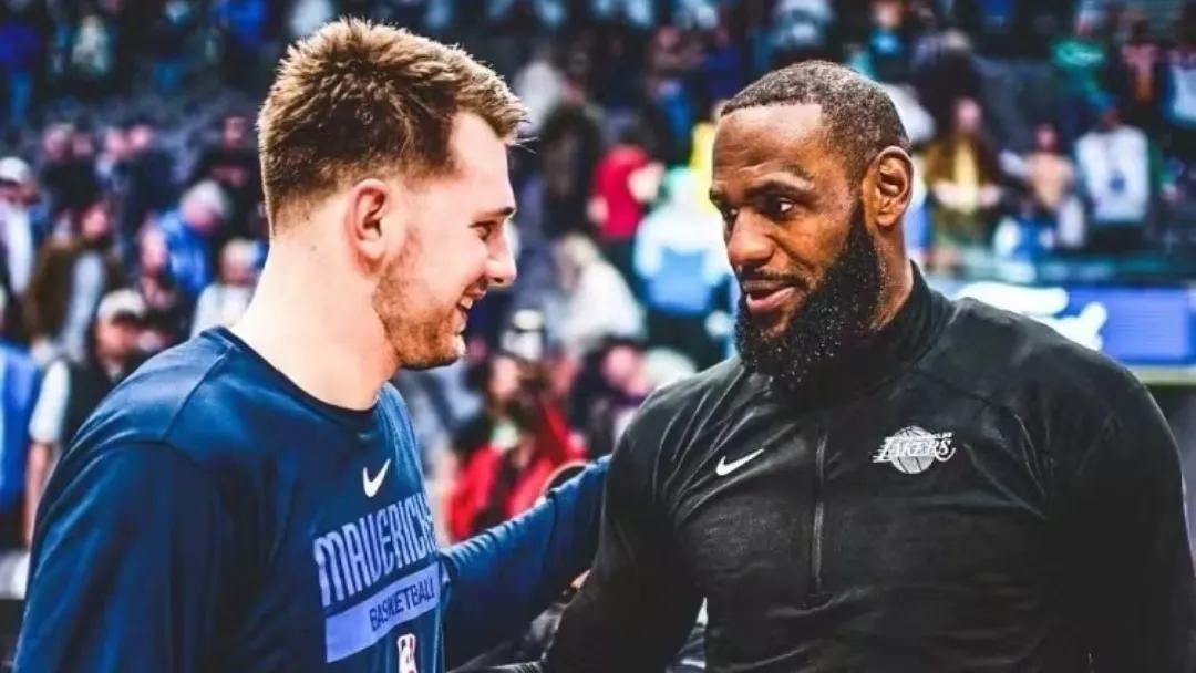 英雄迟暮!詹姆斯:东契奇就是湖人的老大!

詹姆斯真的承认自己再也不能担起一个球