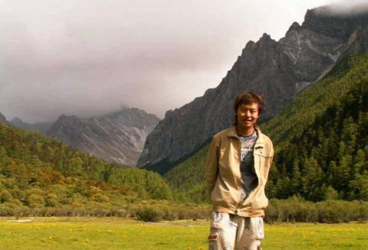 狂人王垠：从清华退学，被微软封杀，没有一家公司值得我为他工作 。2005年，清华