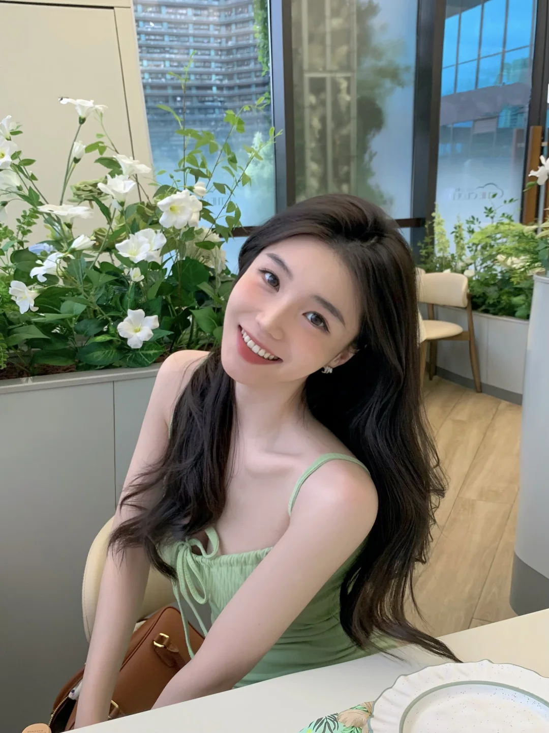 绿色好显白呀