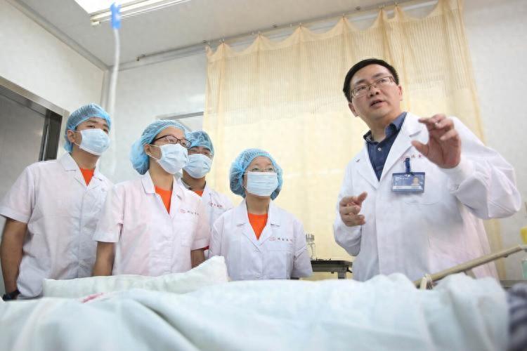 120万一针抗癌药，武汉首例患者已出院，2021年，一位患有恶性肿瘤的患者注射价
