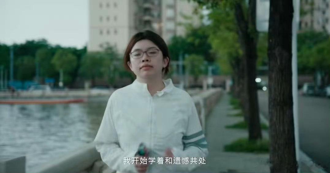 深漂女孩靠pdd过上了想要的生活 上周搬家扔掉好多东西，唯独没舍得扔pdd买的那