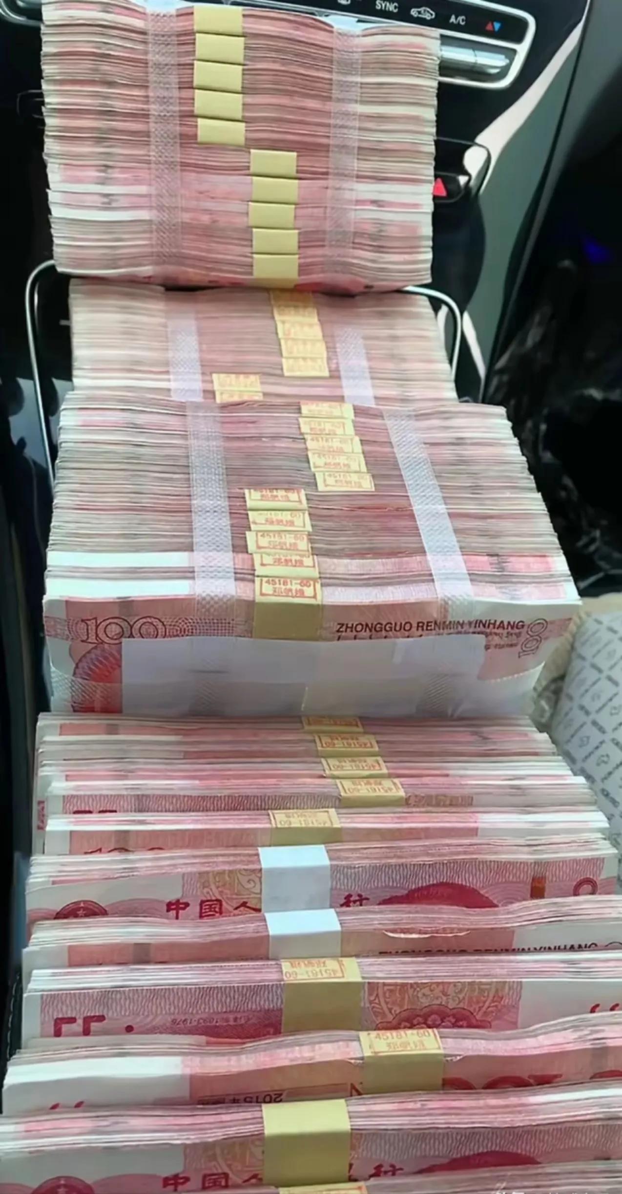 没钱，真的会让父母都讨厌你！特别是临近30岁一事无成的男人。

临近30岁，没有