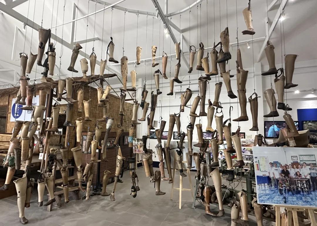 🇱🇦万象 COPE 🇺🇸美国轰炸老挝罪孽深重
🇺🇸美国长期是世界第一