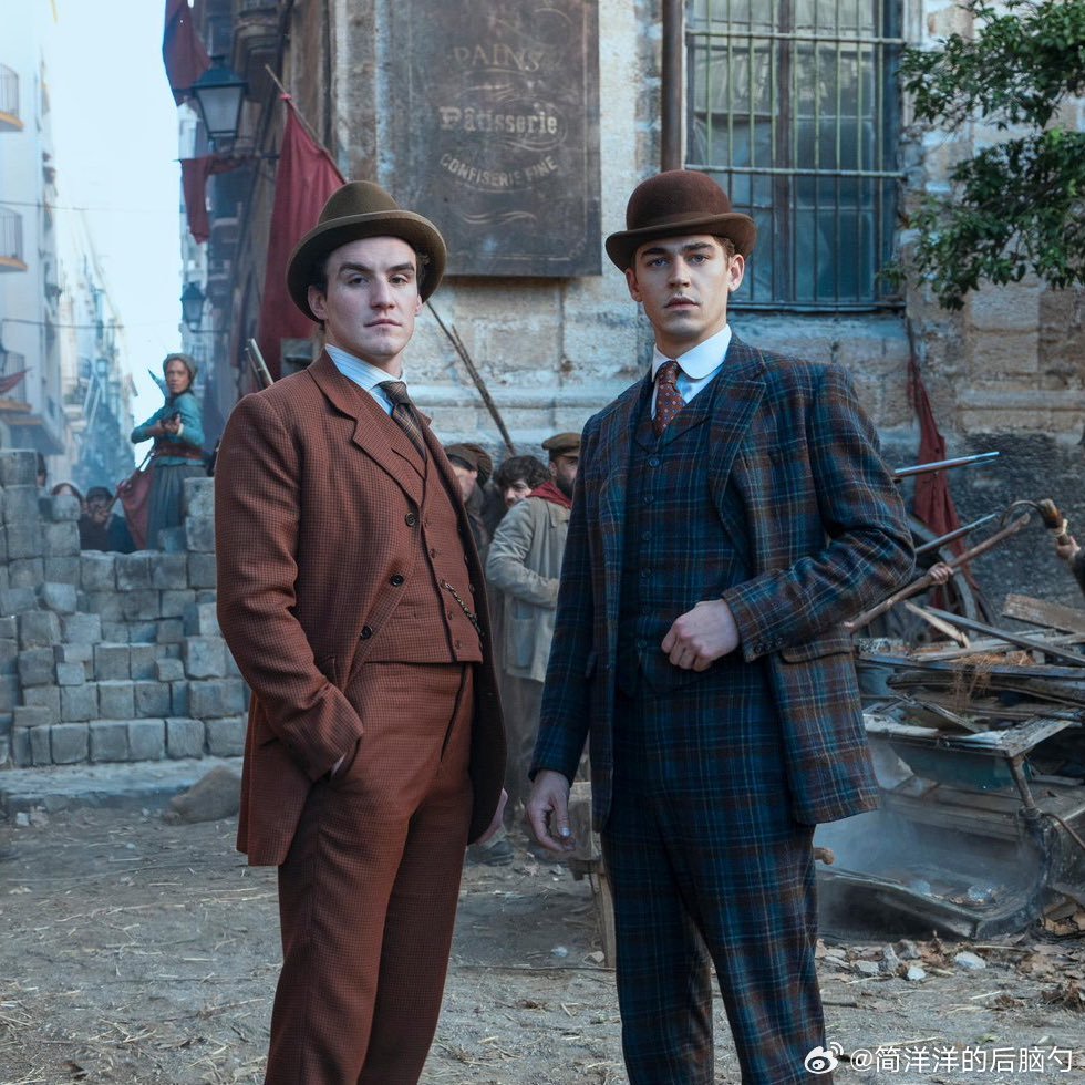 盖·里奇执导的英剧《少年夏洛克》新剧照但是我们想要的是福尔摩斯第3部，不是-1部