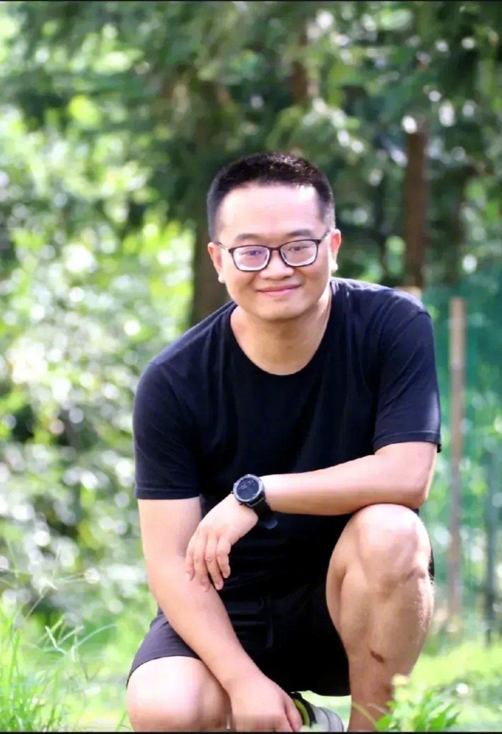 没有李微敖，就没有马树山案的今天！铁肩担道义、妙手著文章！人民的好记者！[赞]#