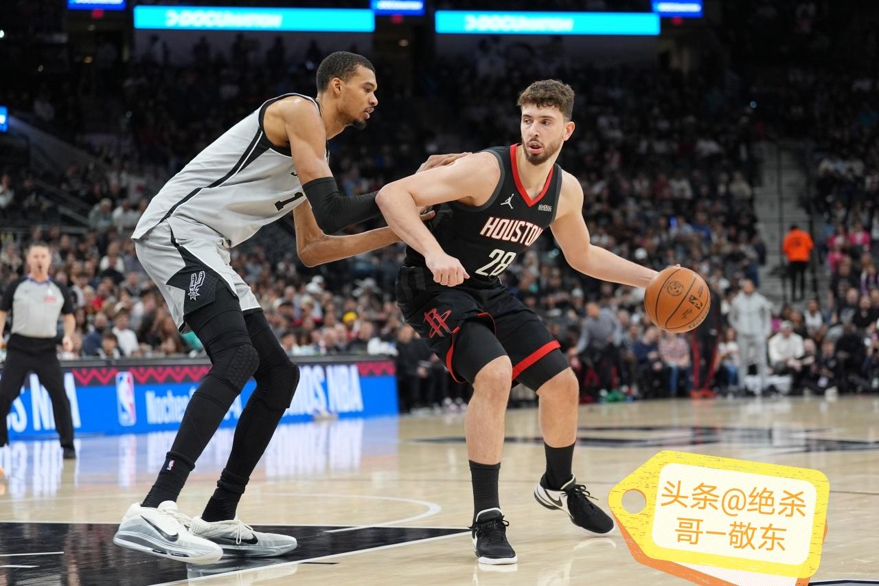 文班亚马联盟新的门面担当超级偶像！
二年级的状元郎，天赋异禀前途不可限量，2.2