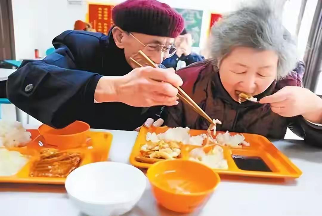 80 90后最大的希望就是能像爸妈一样，干到退休多领养老金
很多人羡慕父母那代的