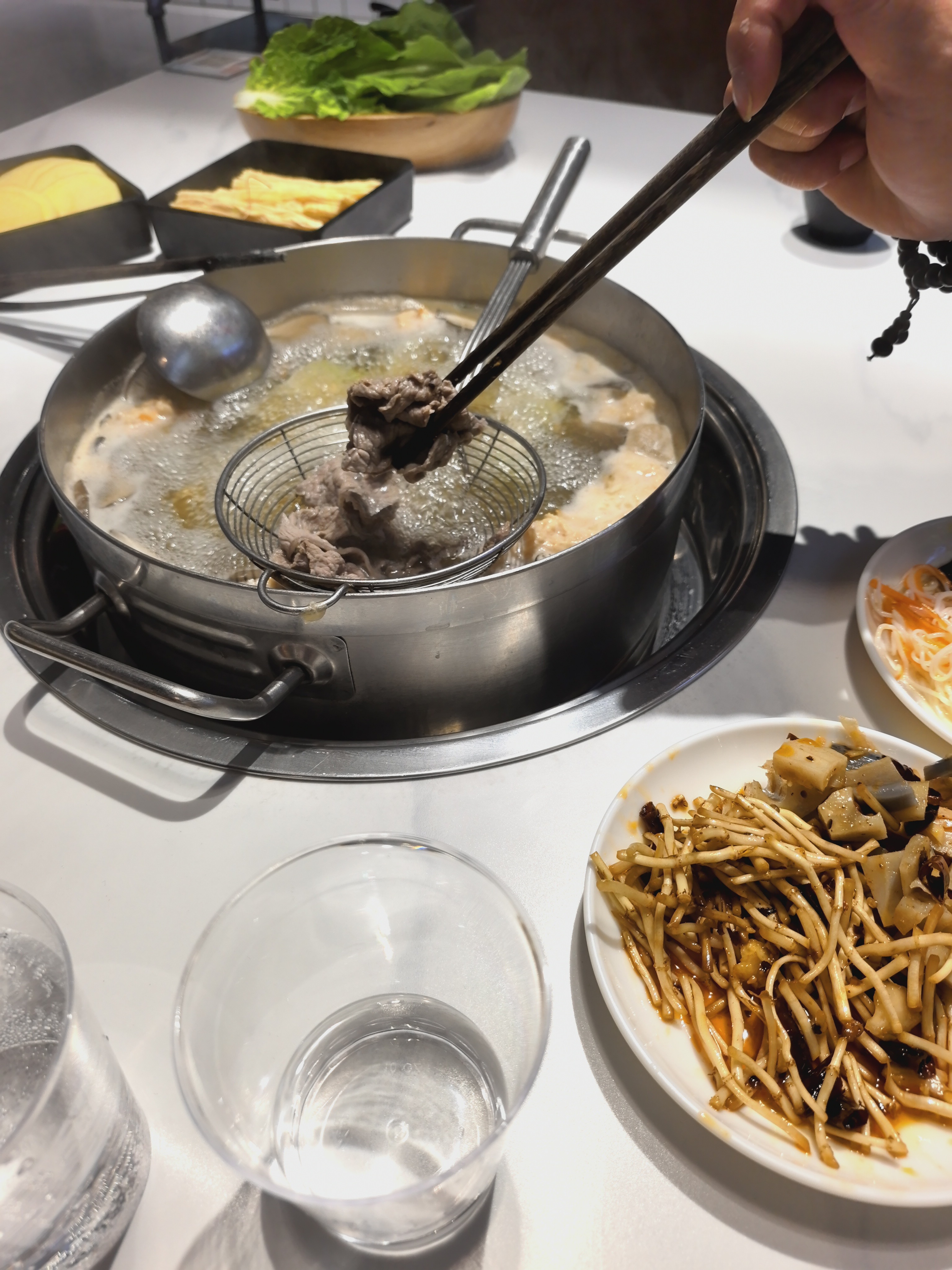 愿:一年…两年…五年…后…还能开开心心小酌二两…