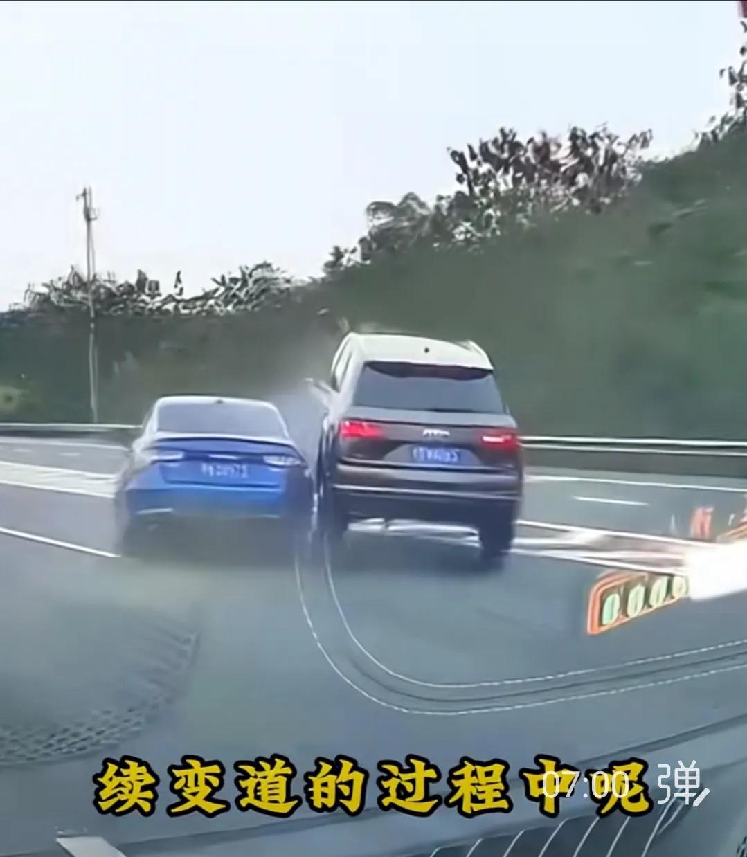 高速开车16不准:  1不准随意停车，2不准随意无故急刹。3不准连续变道。4不准