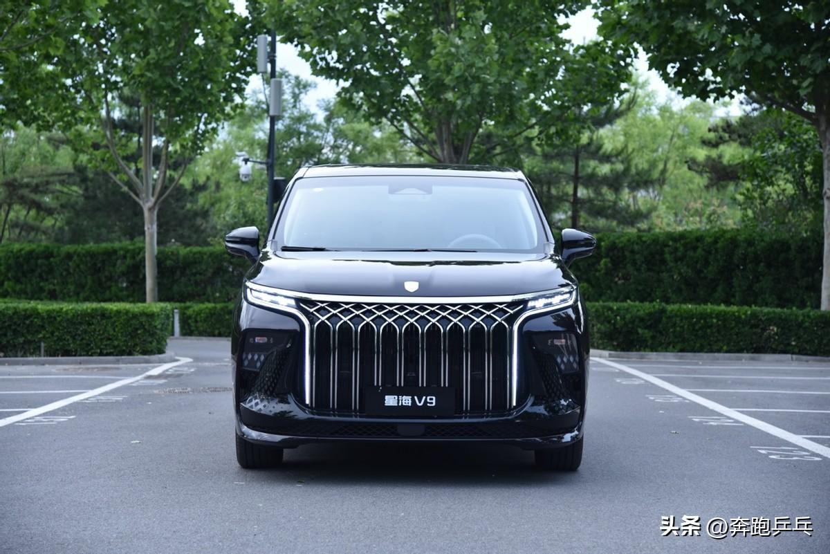 王励勤应该下定决心把乒超联赛风风火火的办起来，否则年轻球员就没有更多以赛代练的机