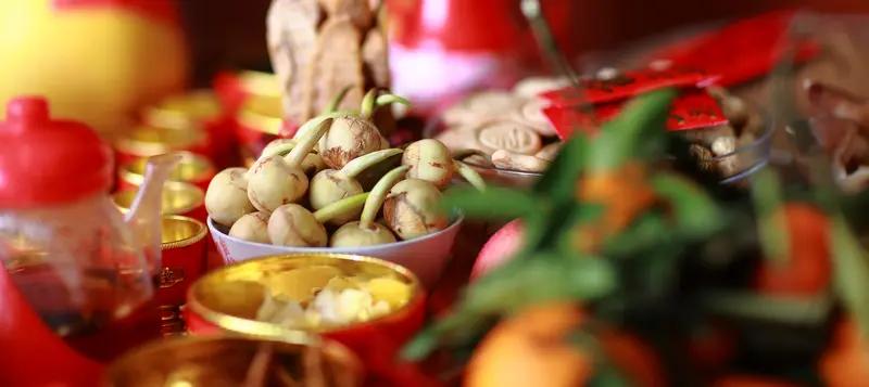 大年初四，全国人民各有各的忙！有人欢喜有人愁，看完句句戳心
 
今天是大年初四，