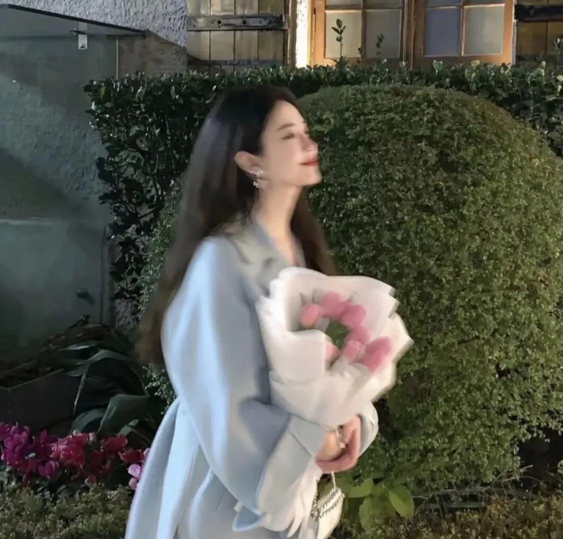 婚外情就是这么让女人着迷吗？
起初你信了他的话，以为她是真的婚姻关系不和谐，
以