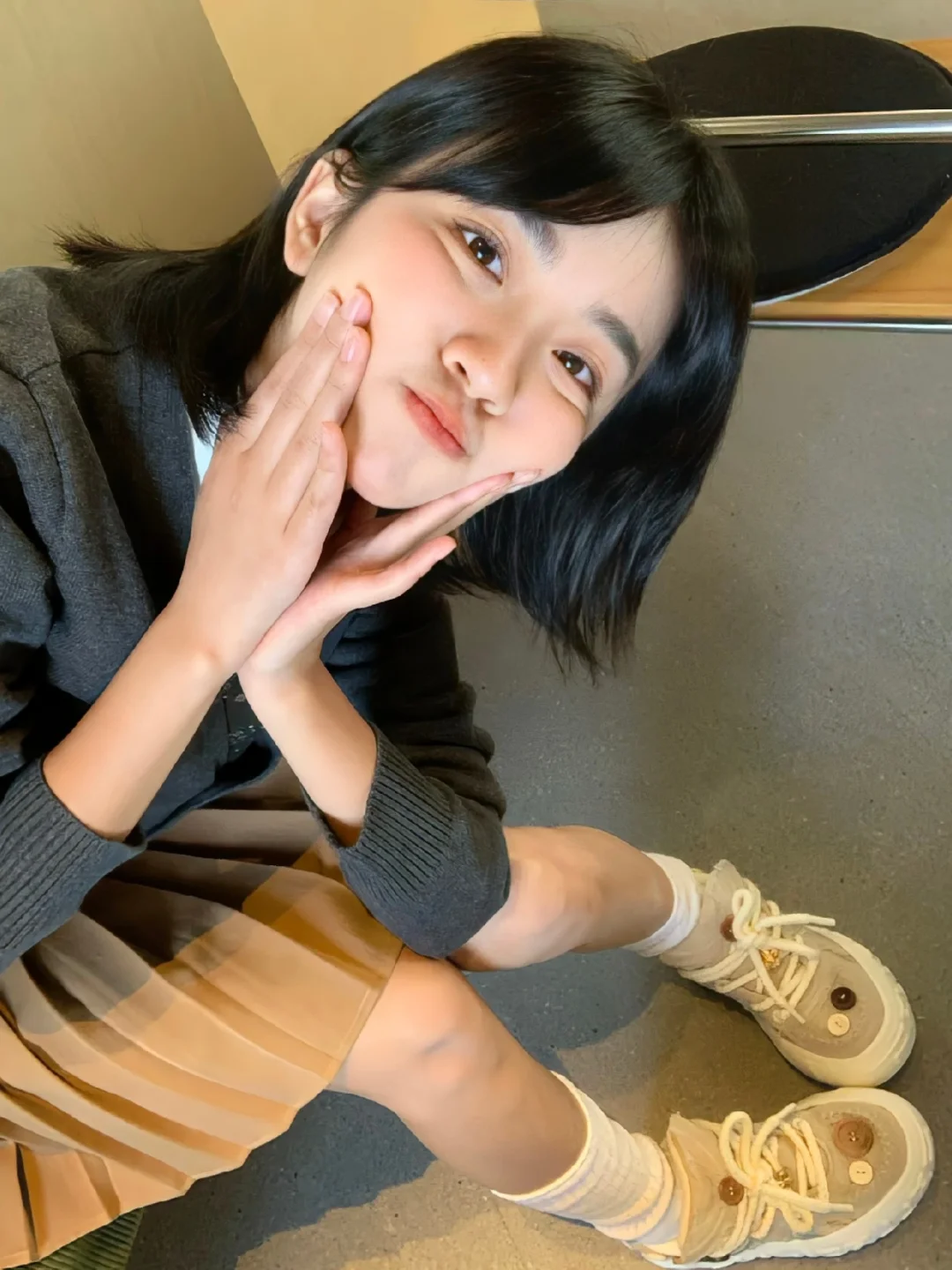 Share·🥪💫🐣小众背景图头像💛🧡很难不爱！