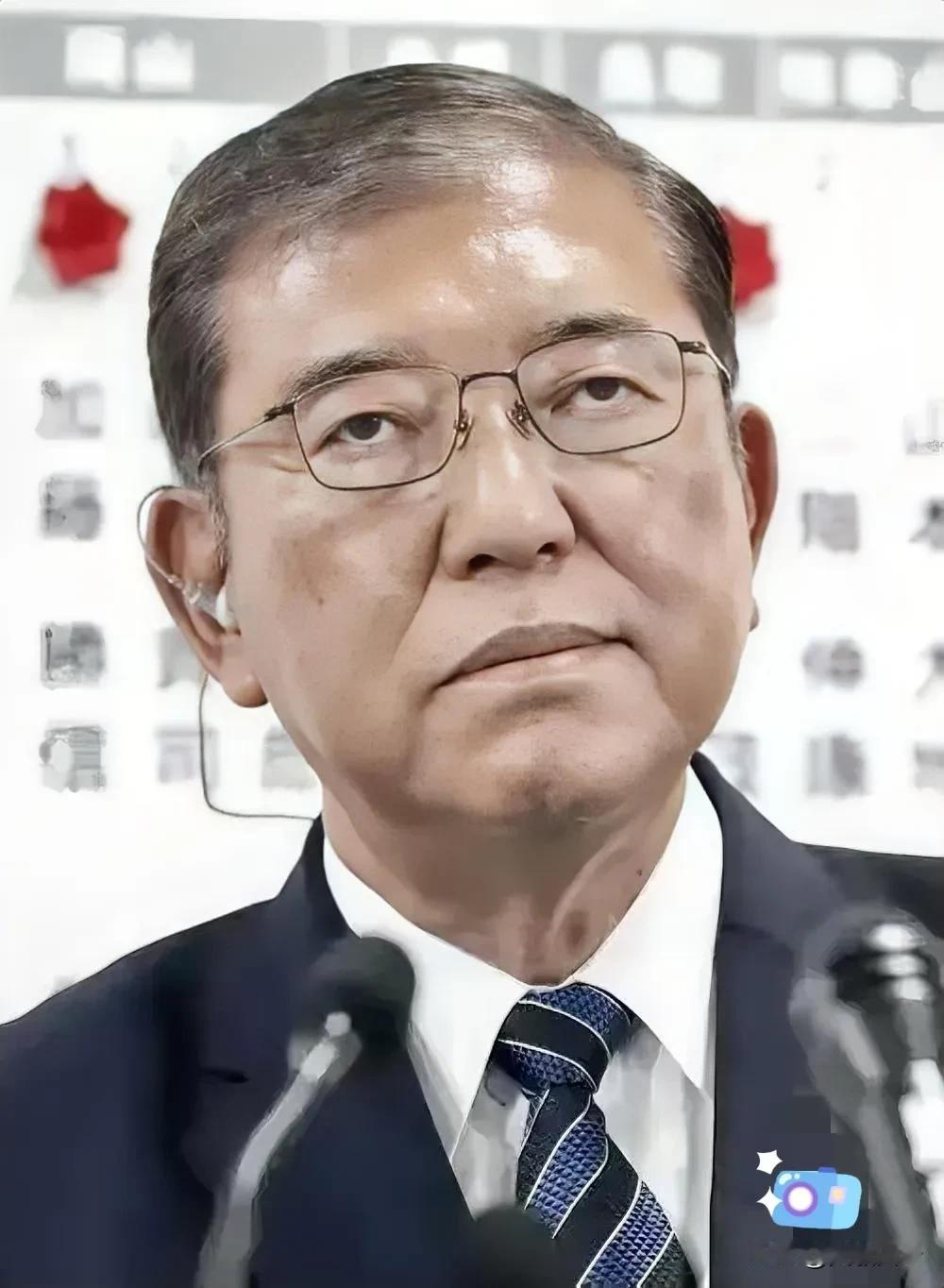 就在刚刚
日本又传来新消息
2025年8月2日，日本首相石破茂突然被爆将取消两项